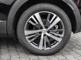 Peugeot 3008 Hybrid 225 Roadtrip 1.6 Plug-In EU6d Navi d - Peugeot 3008: Schwarz