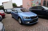 Skoda Octavia Combi Ambition AHK KAMERA NAVI - Skoda Octavia Gebrauchtwagen in Mannheim