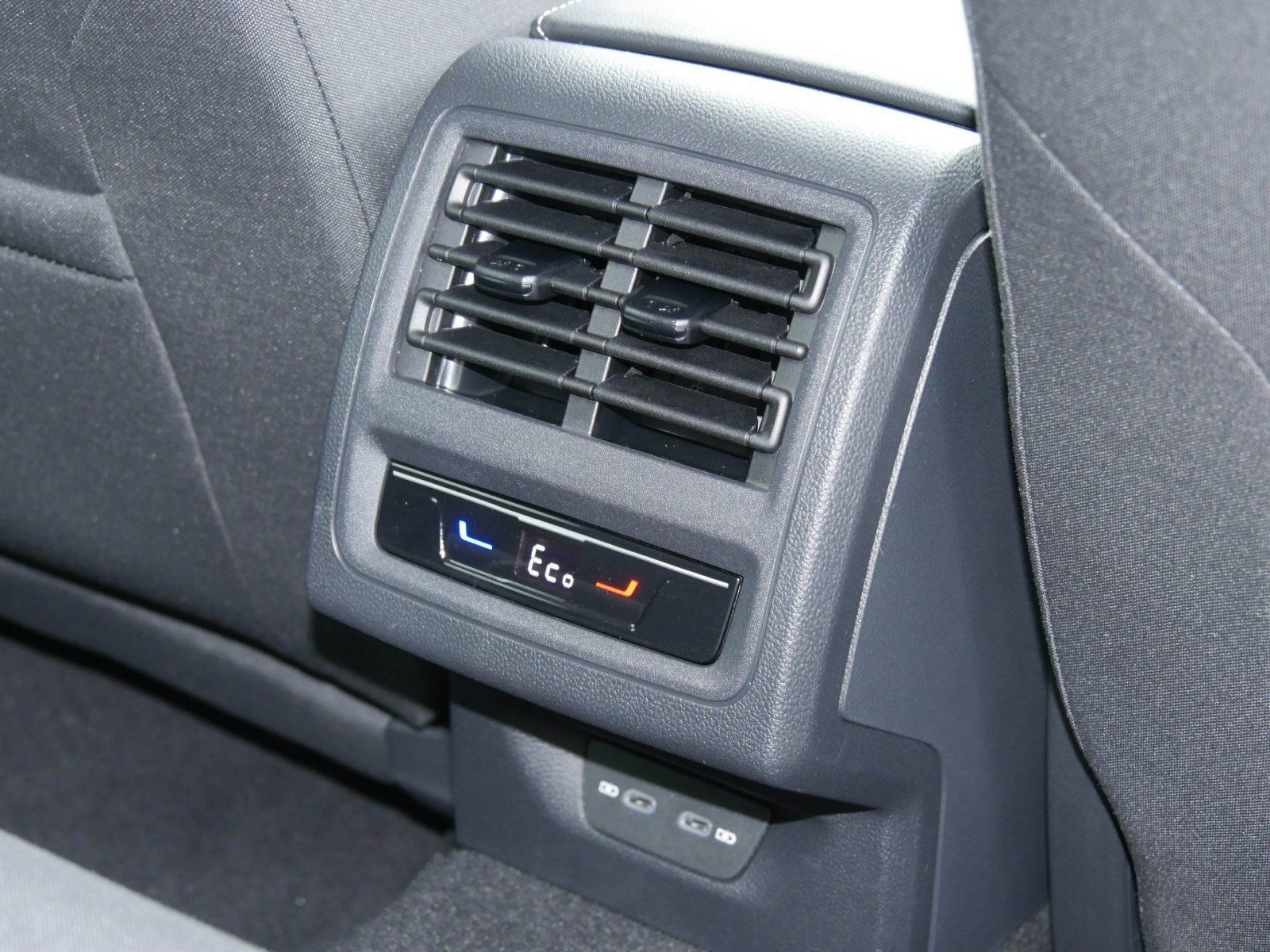 Volkswagen Golf - Bild 15