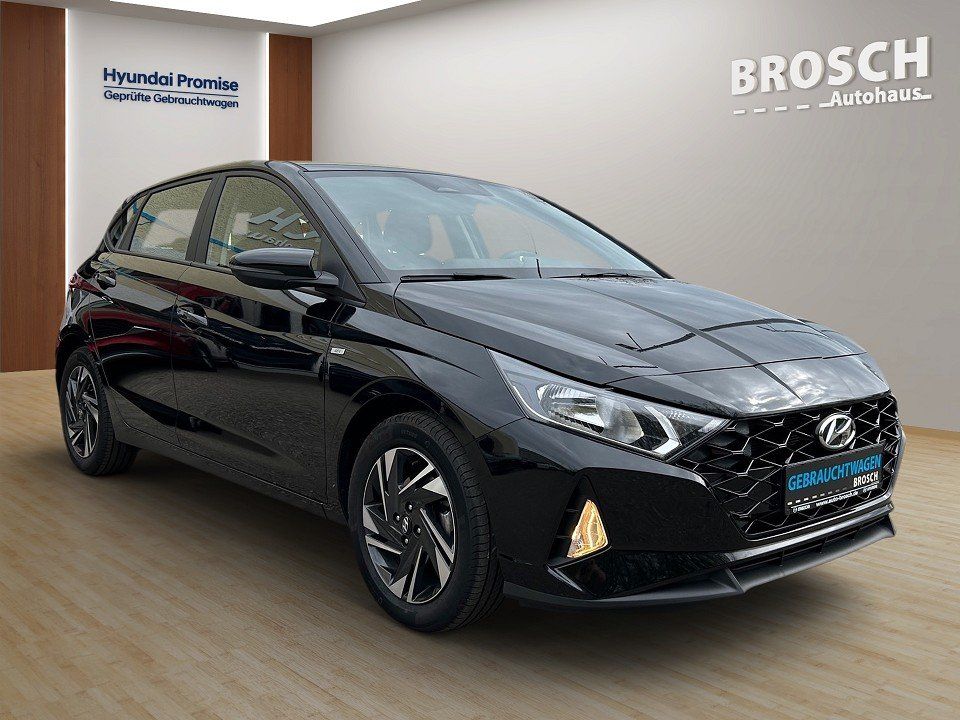 Fahrzeugabbildung Hyundai i20 1.0T 7DCT SELECT FUNKT-P 1HD SHZ GARANT-2/28