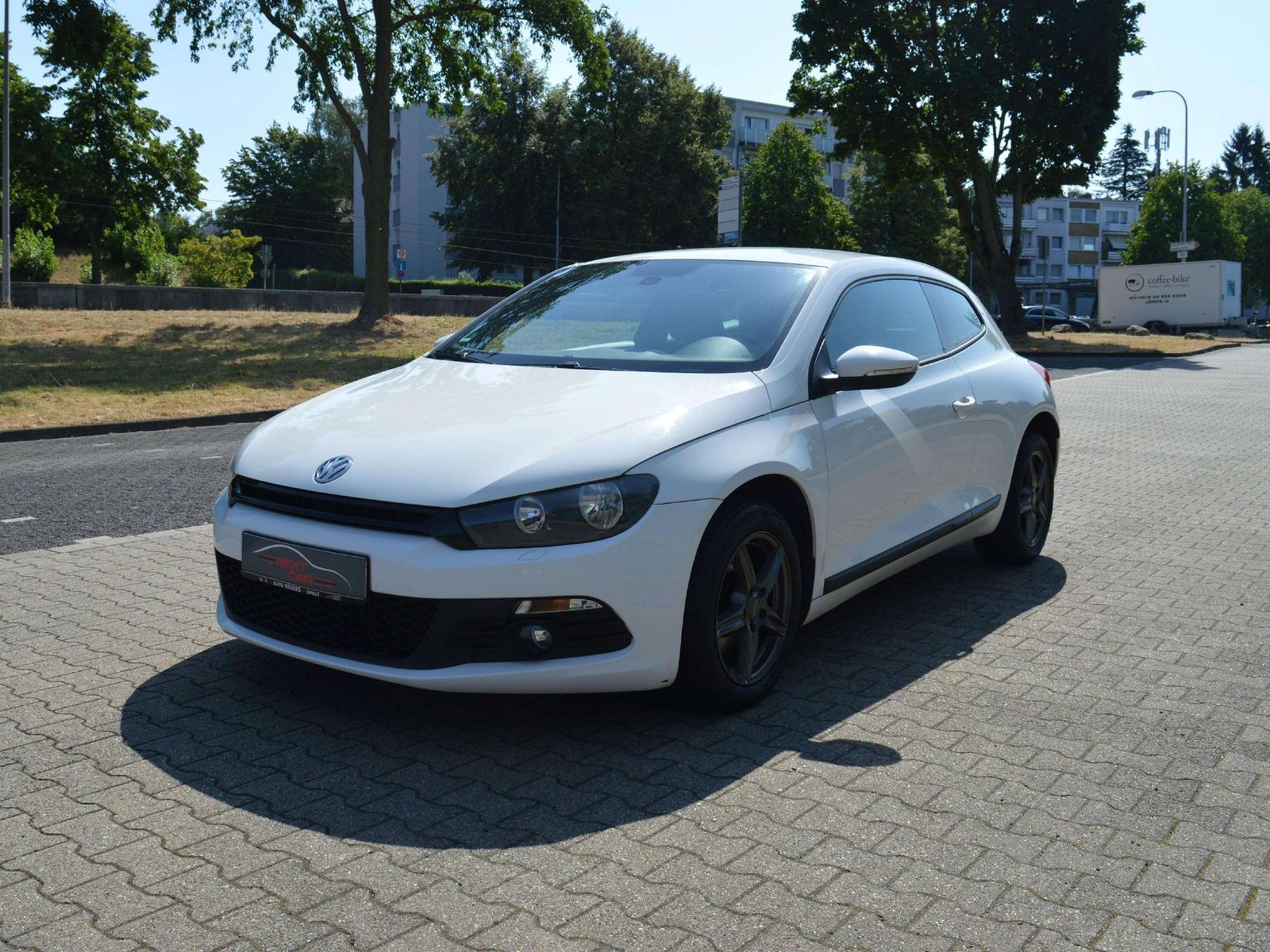 Volkswagen Scirocco 1.4 TSI 118 kW*Navi*PDC*Sitzheizung*Tem