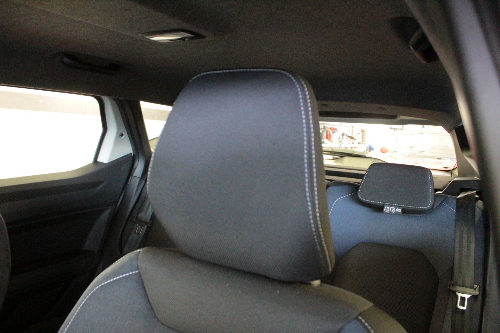 Fahrzeugabbildung Dacia Duster hybrid 140 Expression *Winterpaket*