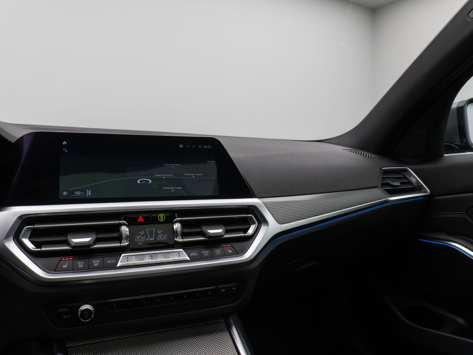 Fahrzeugabbildung BMW 330e xD M Sport Laser Glasdach PDC HUD DAB HiFi