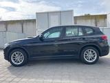 BMW X3 xDrive 30 e Advantage - BMW Gebrauchtwagen von 2020