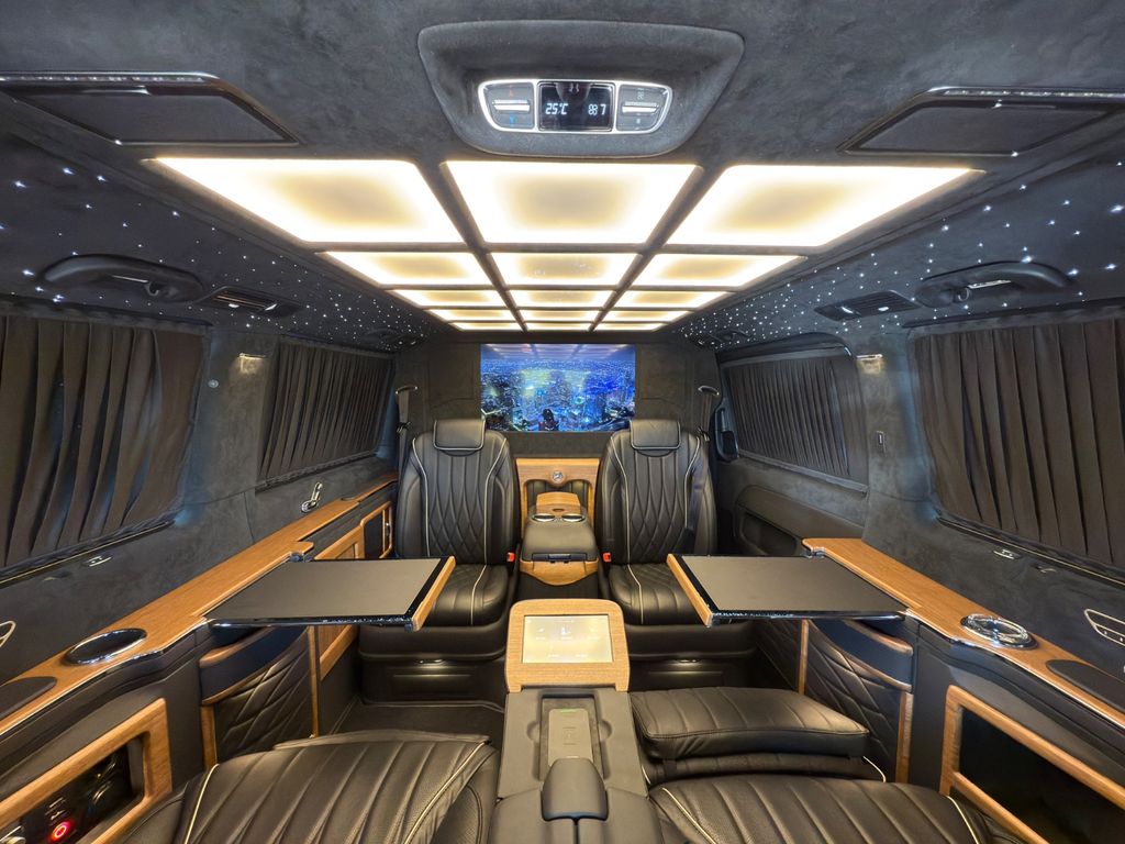 Mercedes-Benz V300d 4MATIC EXTRALANG VIP/LUXUS/BLACK LEATHER