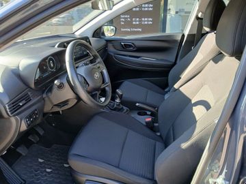 Hyundai i20 - 11