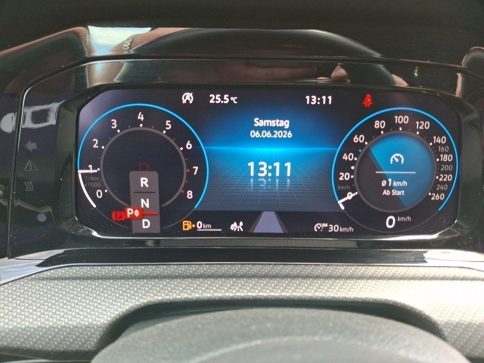 Volkswagen Golf 1.5 TSI R-Line R-LINE*AUTO-HOLD*PDC*KLIMA*L, миниатюра 8