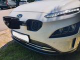 Hyundai Elektro 150kW/64kWh Pakete: TREND-NAVI+WP,AHK    - Hyundai KONA Elektro: Weiß