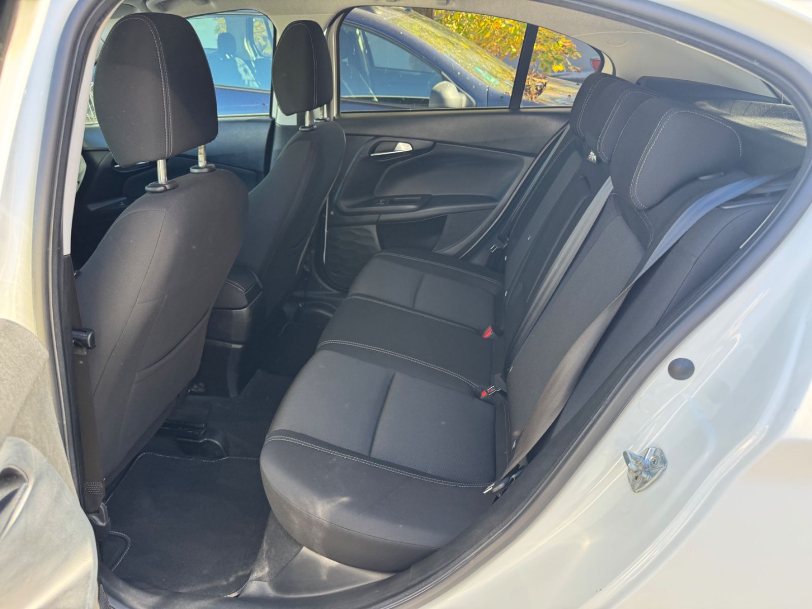 Fahrzeugabbildung Fiat Tipo Mirror 1.6  Navi+Kamera