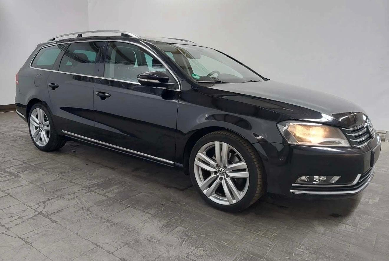 Volkswagen Passat  2.0 TSI Variant "Highline"/ Voll./Pano/