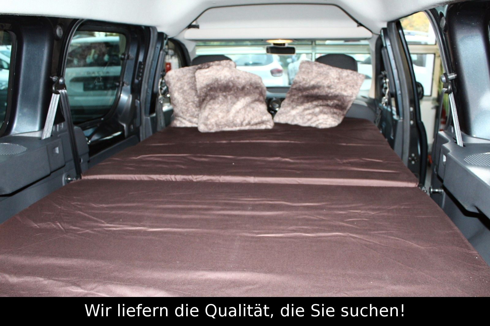 Fahrzeugabbildung Andere Dacia Dokker Stepway  AHK Navigation *Ququq Box