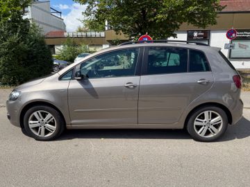 Volkswagen Golf - 5