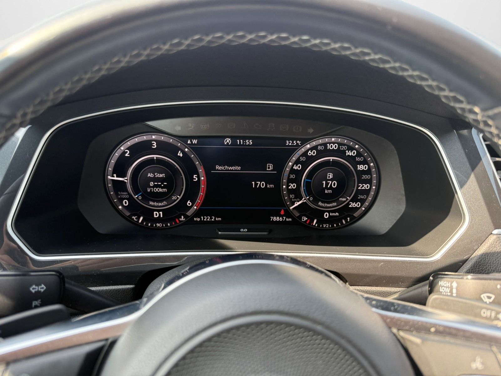 Fahrzeugabbildung Volkswagen TIGUAN HIGHL. R-LINE 4MOT DSG VIRT