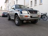 Mitsubishi L 200 Pickup - Mitsubishi Pick-up: Privatanbieter