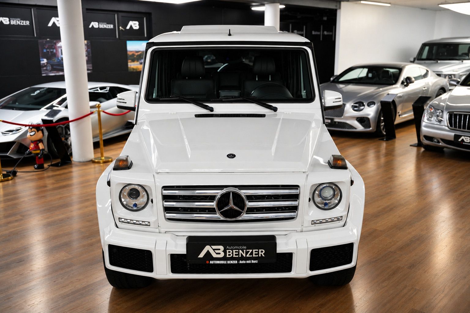 Fahrzeugabbildung Mercedes-Benz G 350 d*AMG*S-Dach*HarmanKardon*Memory*Sitzklima