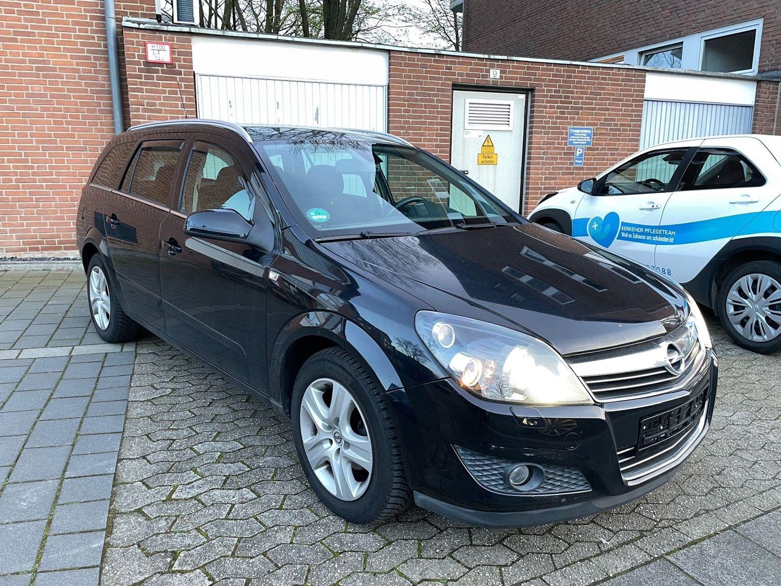 Opel Astra 2009 — photo 5
