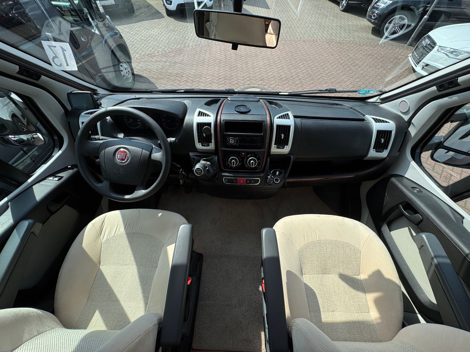 Fahrzeugabbildung Carthago TOURER C1 T 145 H FIAT DUCATO MAXI SOLAR TV SAT