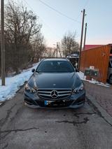 Mercedes-Benz E 200 T -