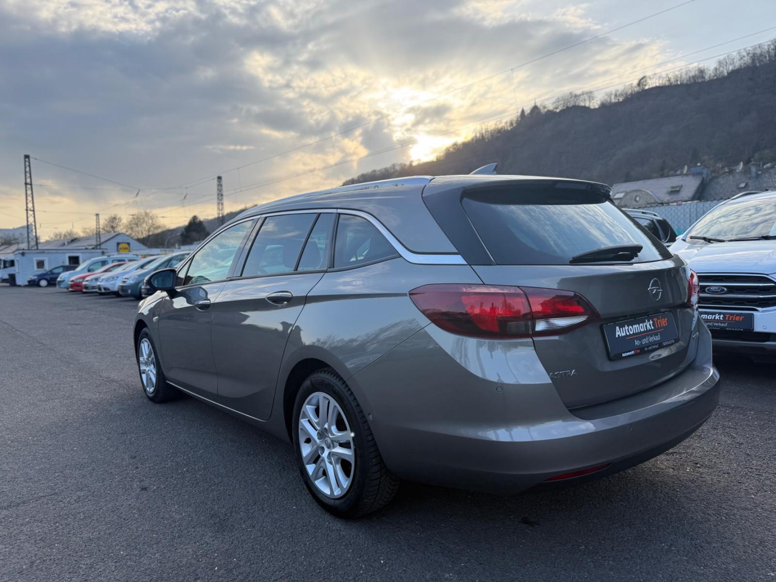 Opel Astra K Sports Tourer! TÜV NEU! PDC V. H. Kamera