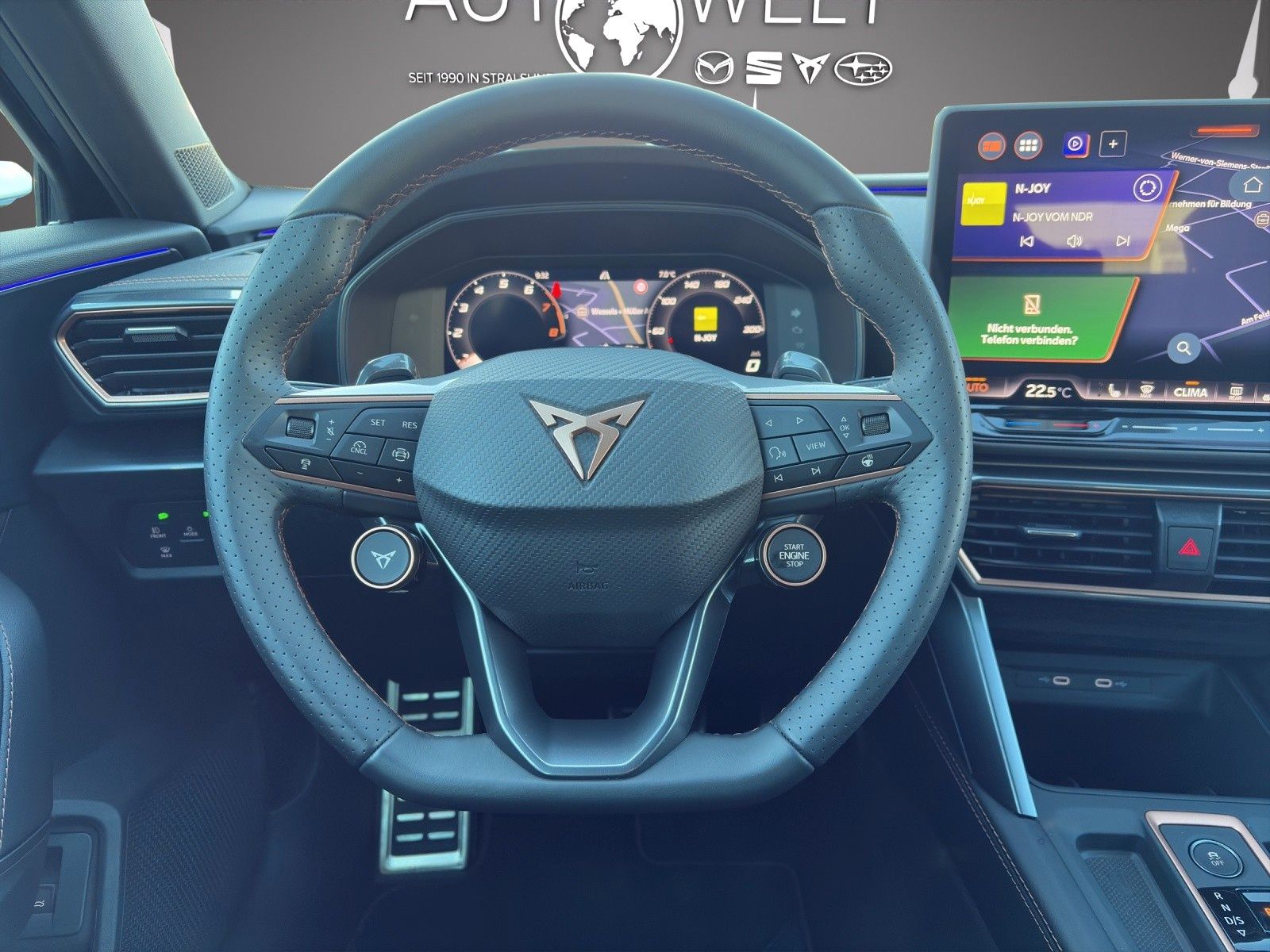 Fahrzeugabbildung CUPRA Formentor 1.5 eTSI DSG AHK/ACC/SHZ/NAVI/RFK