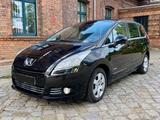 Peugeot 5008 Business Line 7 Sitze Automatik - Peugeot 5008 aus 2013