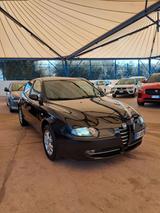 Alfa Romeo 147 1.9 JTD 115 CV 3p. Distinctive - gebrauchte Alfa Romeo 147 aus dem Jahr 2003