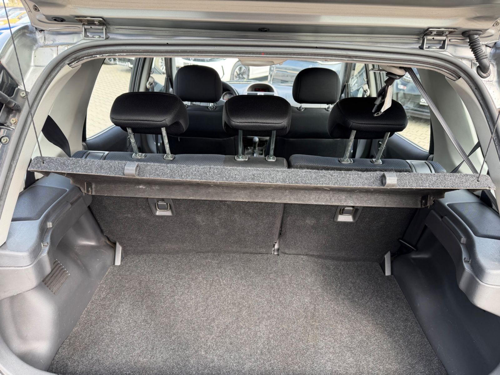 Fahrzeugabbildung Suzuki Ignis 1.5i°Allrad°Tüv 3-28°1.Hand°8-fach°