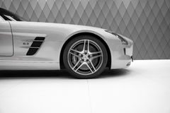 SLS AMG 6,2 V8 Coupe SILVER/RED B&amp;O SOUND