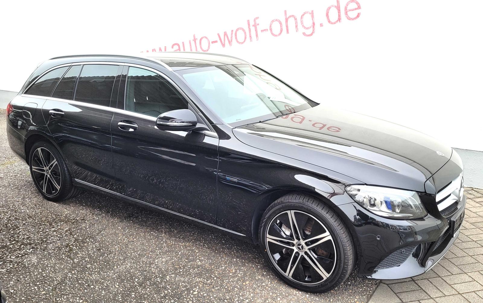 Mercedes-Benz C 300e T avantgarde Hybrid mit Burmester Sound