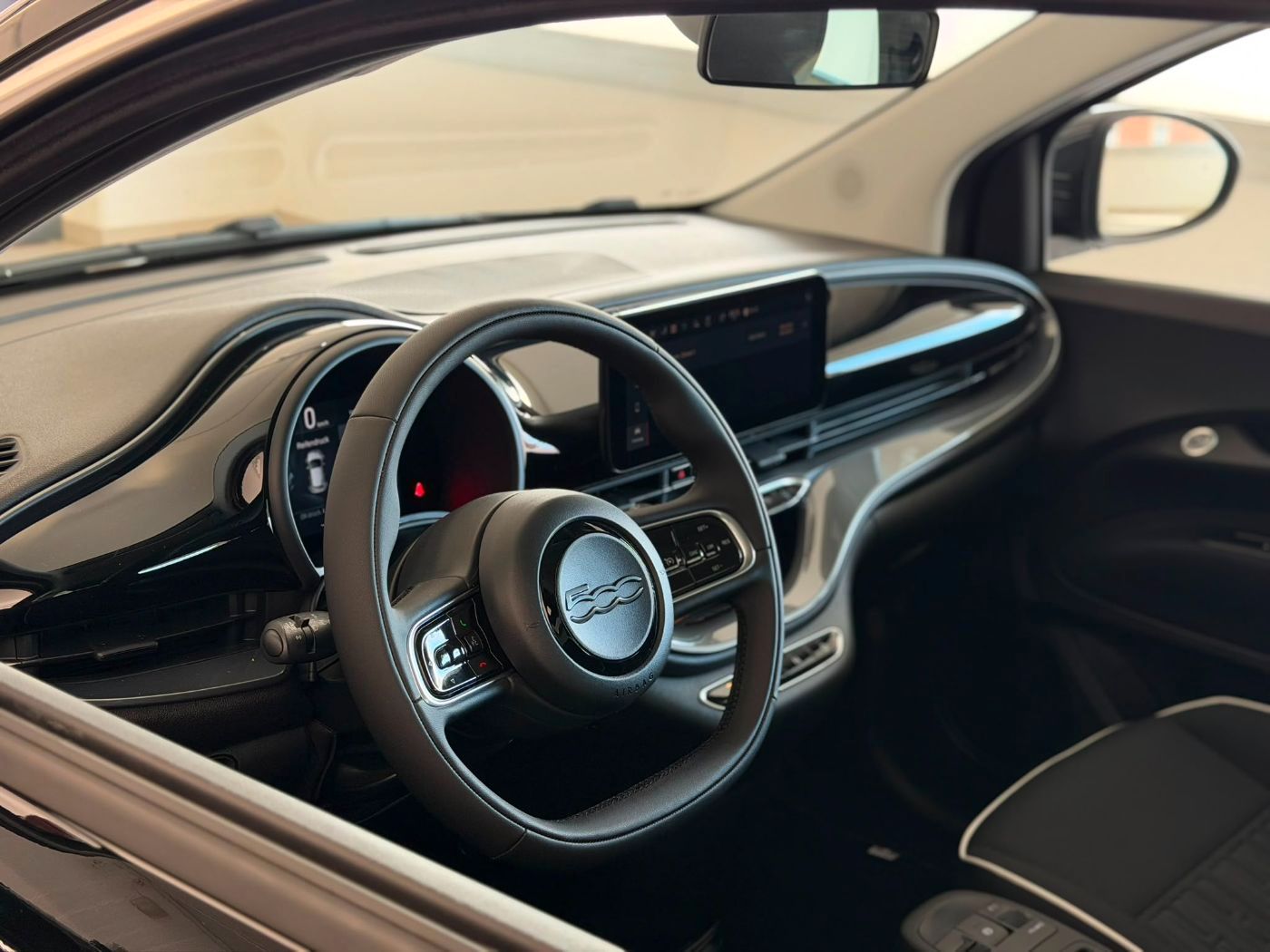 Fiat 500e - Bild 12