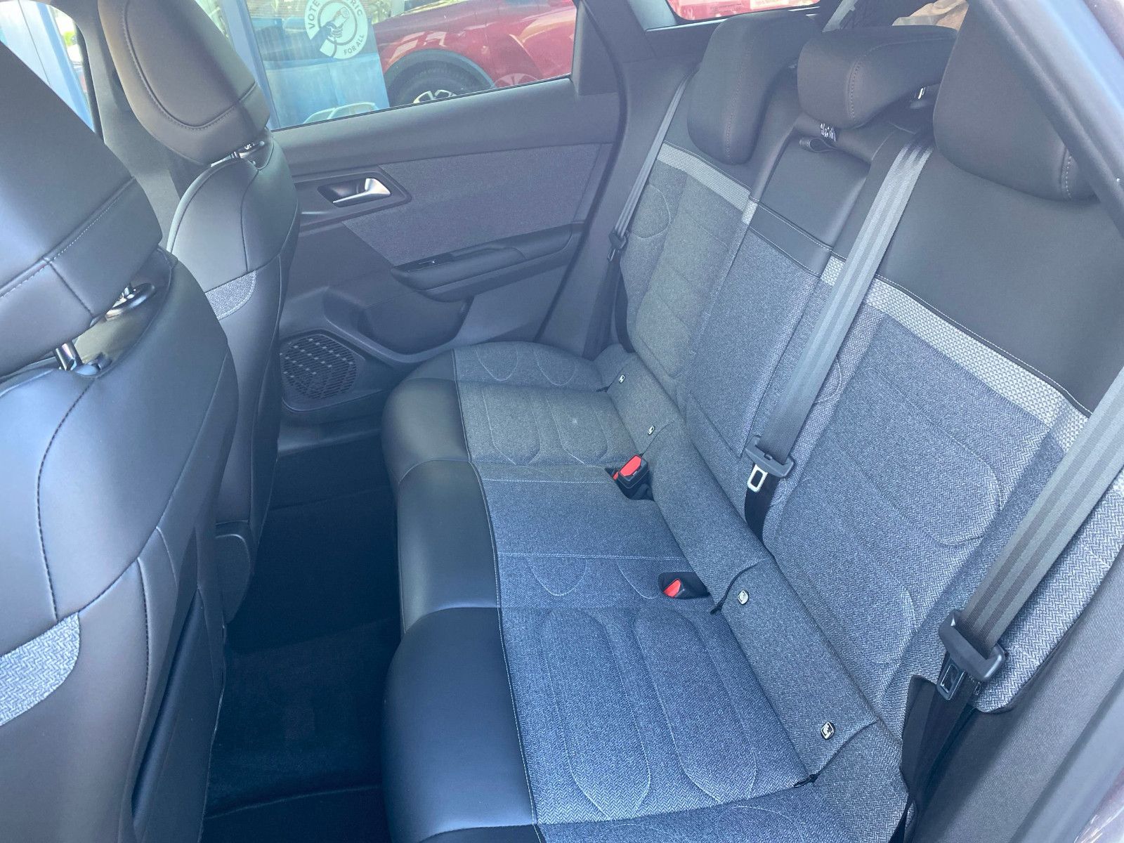 Fahrzeugabbildung Citroën C5 X 130 Automatik FEEL PACK *ACC*Navi*19Zoll*
