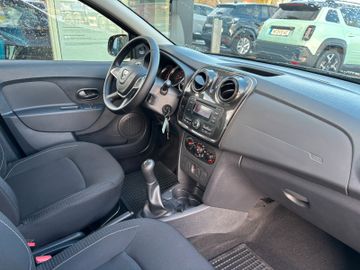 Dacia Sandero SCe 75 Essential