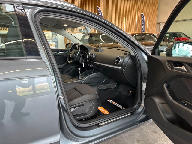 Audi A3 Sportback ambition*2. Hand*Klima*SHZ*PDC*