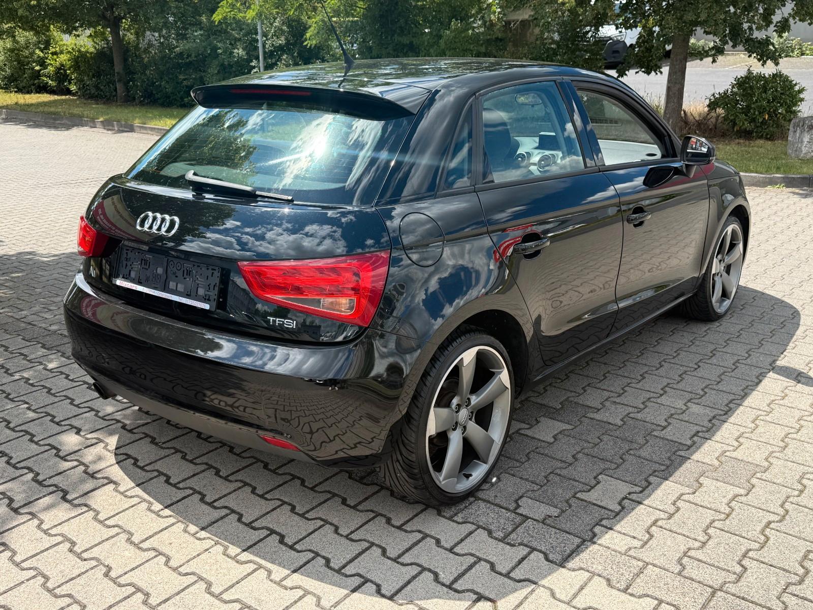 Audi A1 Sportback 1.2 TFSI AMBITION*S.LINE RÄDER**