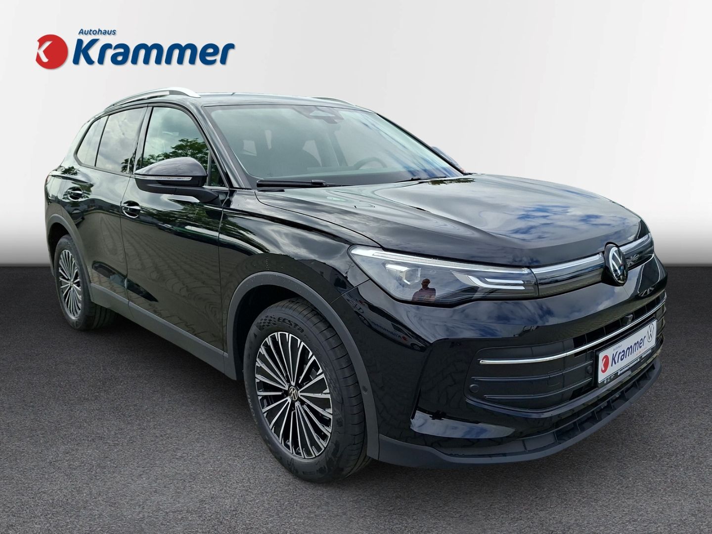 Volkswagen Tiguan 1.5 eTSI Life AHK Navi Kamera foto 2