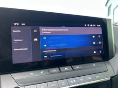 Fahrzeugabbildung Opel Astra L ST 1.2 Business Elegance Autom. LED ACC