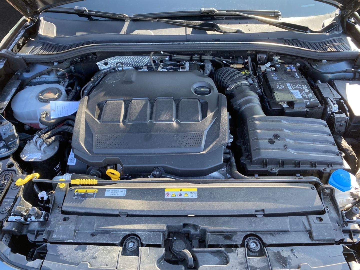 Fahrzeugabbildung SEAT Leon Sportstourer FR 2.0 TDI EU6d Navi Digitales
