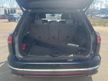 Volkswagen Touareg - 7
