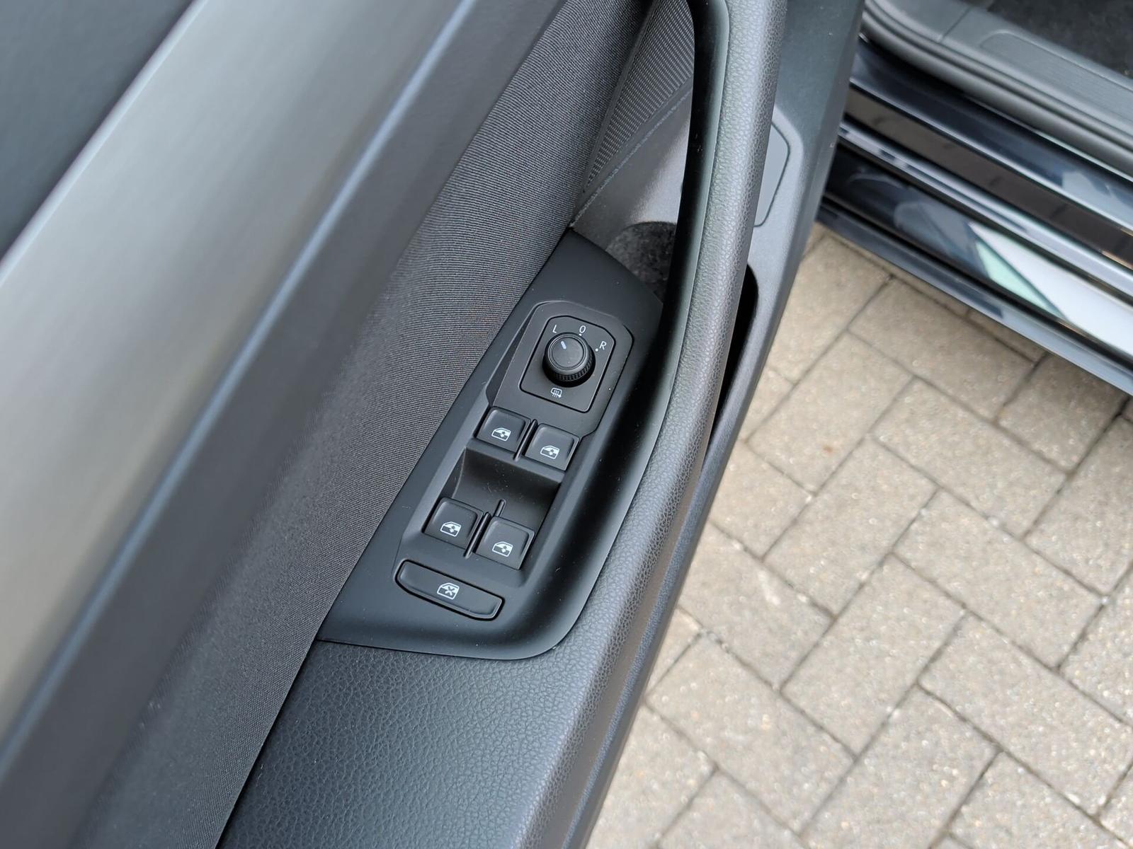 Volkswagen Passat TSI DSG Conceptline Navi+ACC+Kame, миниатюра 23