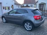Mercedes-Benz GLA 180 Urban  - Mercedes-Benz GLA-Class: Von Privat