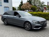 Mercedes-Benz E 300 de E T-Modell *Leder*Keyless*Business*AHK. - Mercedes-Benz E 300 in Aachen
