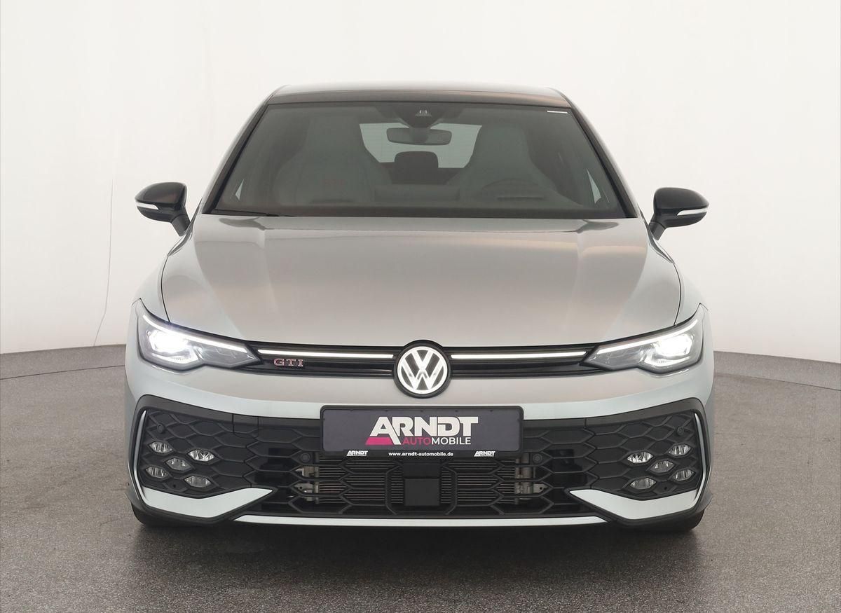 Volkswagen Golf GTI DSG Vienna IQ.LIGHT Pano HUD HarmanK 19 foto 3