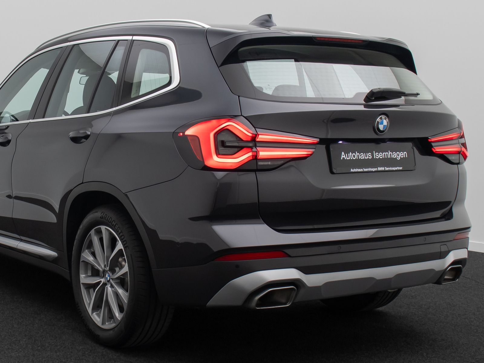 Fahrzeugabbildung BMW X3 xD20d Kamera DAB AHK Leder Sportsitz 19Zoll