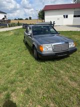 Mercedes-Benz E 200 W124 - Mercedes-Benz E 200: W124