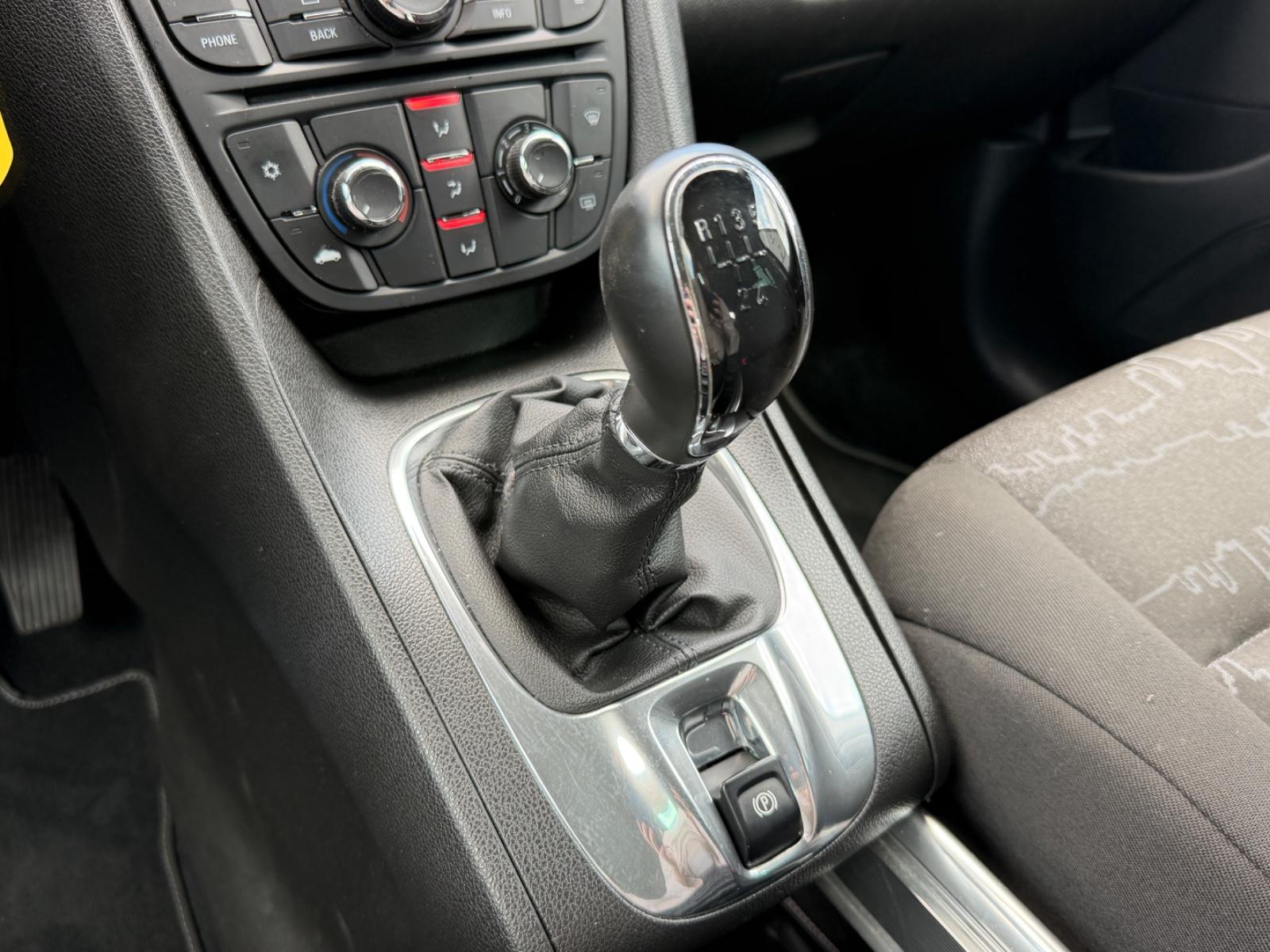 Opel Meriva B Design Edition 1.Hand Scheckheft
