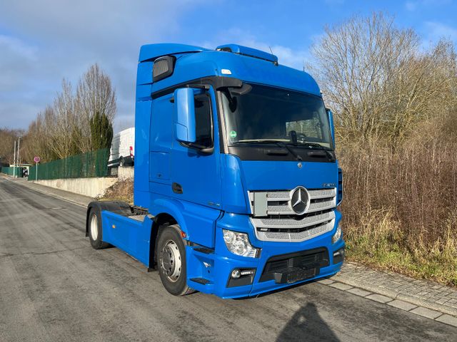 Mercedes-Benz Actros 1842 SZM