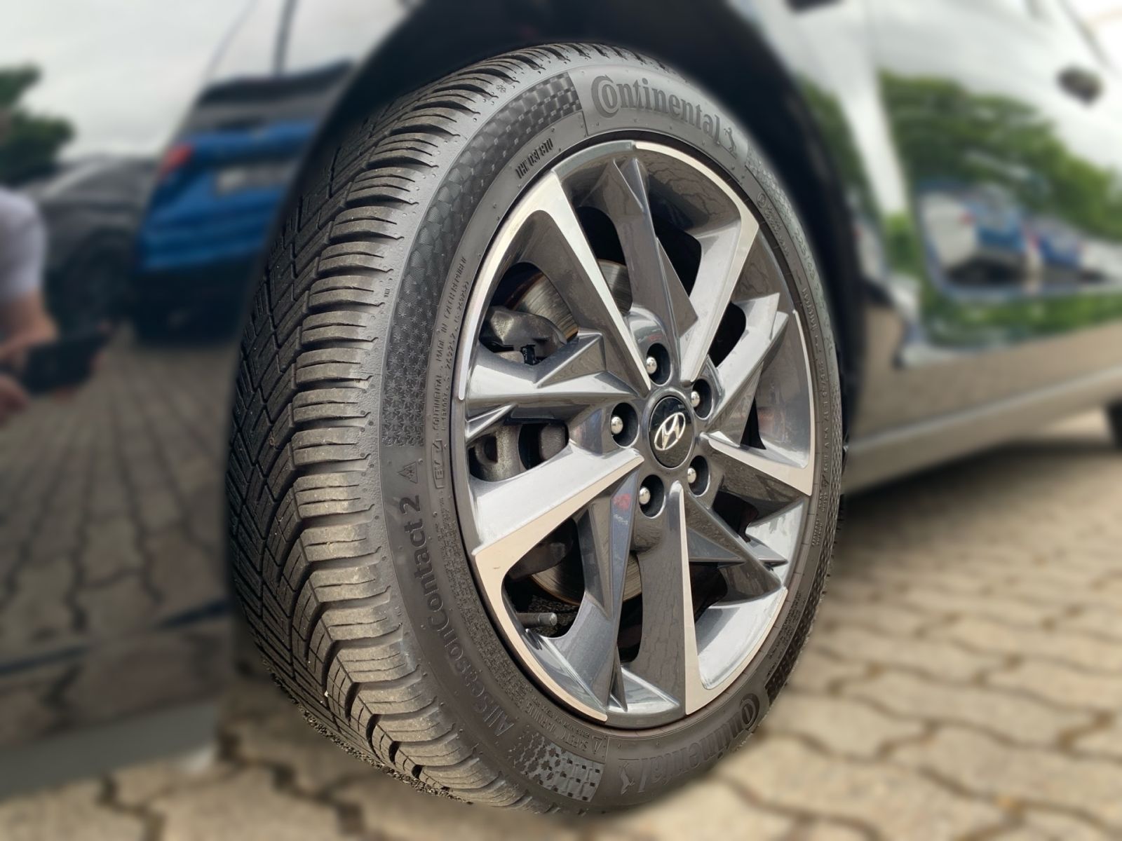 Fahrzeugabbildung Hyundai i30 1.0 T-GDI Edition 30+ LED Navi