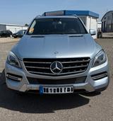 Mercedes-Benz ML 350 4MATIC * 8fach * Comand * Distronic - Mercedes-Benz ML 350: Von Privat