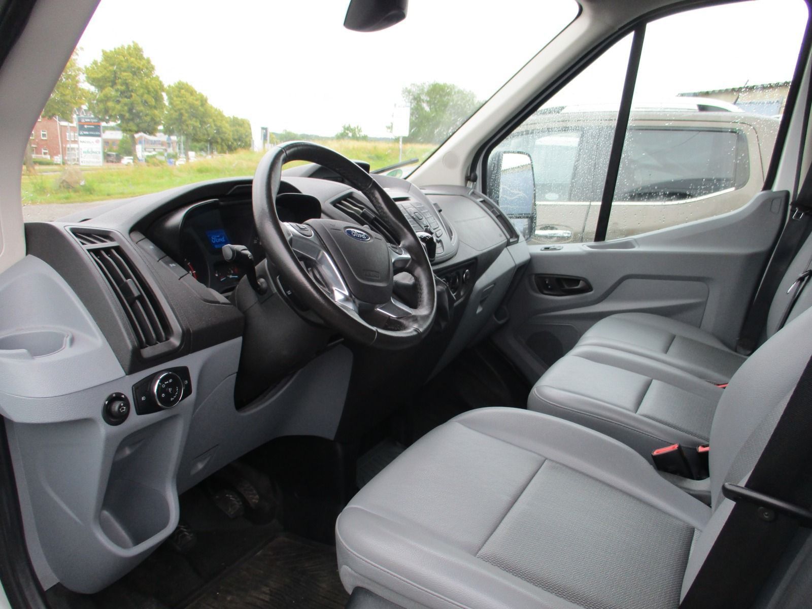 Fahrzeugabbildung Ford TRANSIT 2,0TDCI  L3 / ALW
