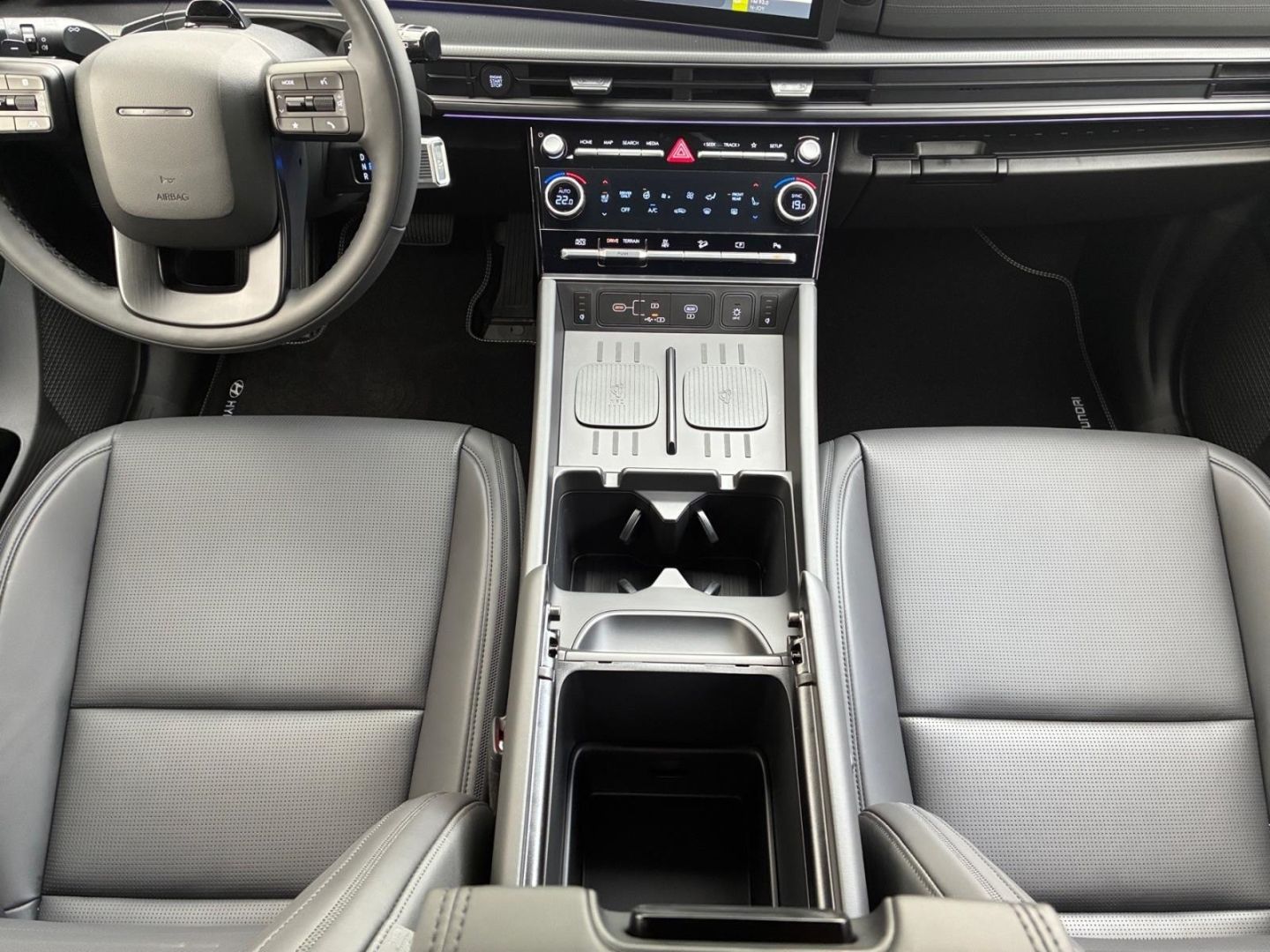 Hyundai SANTA FE - Bild 19